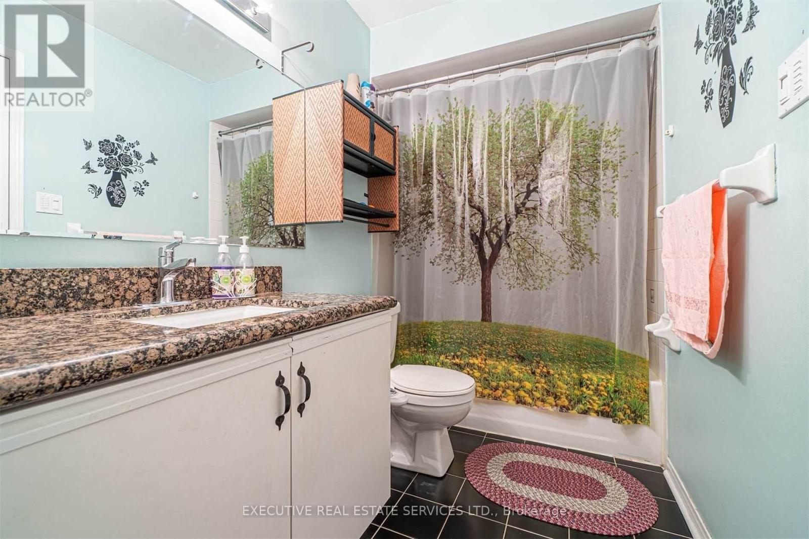 141 Chipmunk Crescent, Brampton, ON - Indoor Photo Showing Bathroom