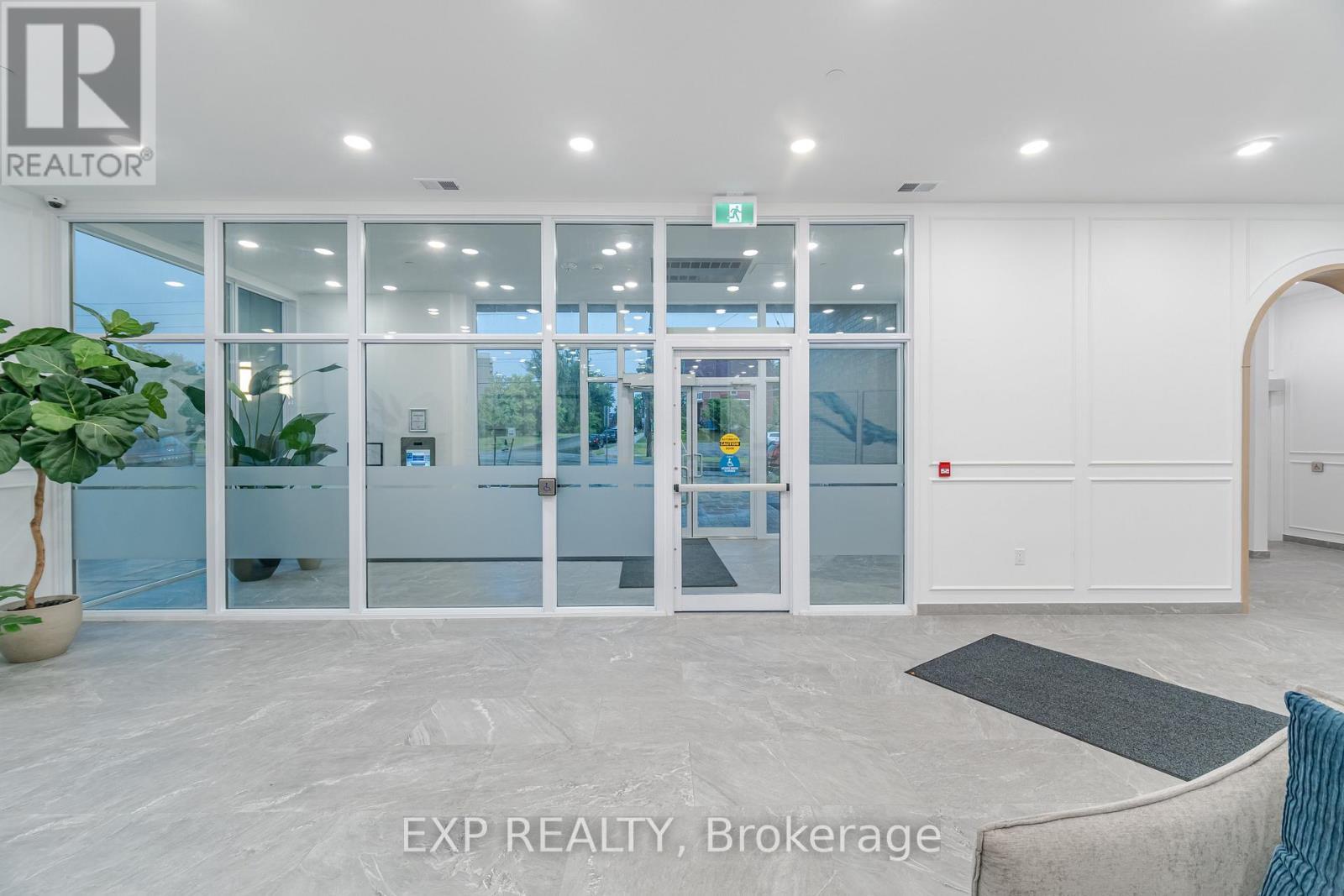 903 - 71 Wyndham Street S, Guelph, ON - Photo Showing Other Room