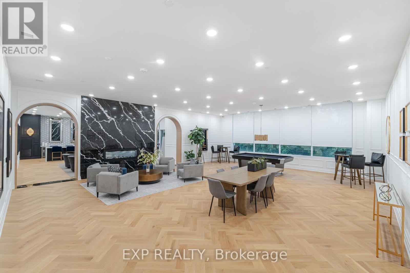 903 - 71 Wyndham Street S, Guelph, ON - Indoor