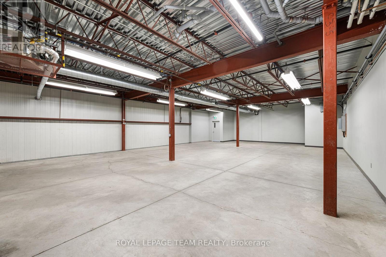 1392 Cyrville Road, Ottawa, ON