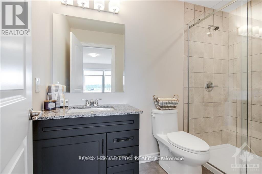 720 Expansion Road, Ottawa, ON - Indoor Photo Showing Bathroom