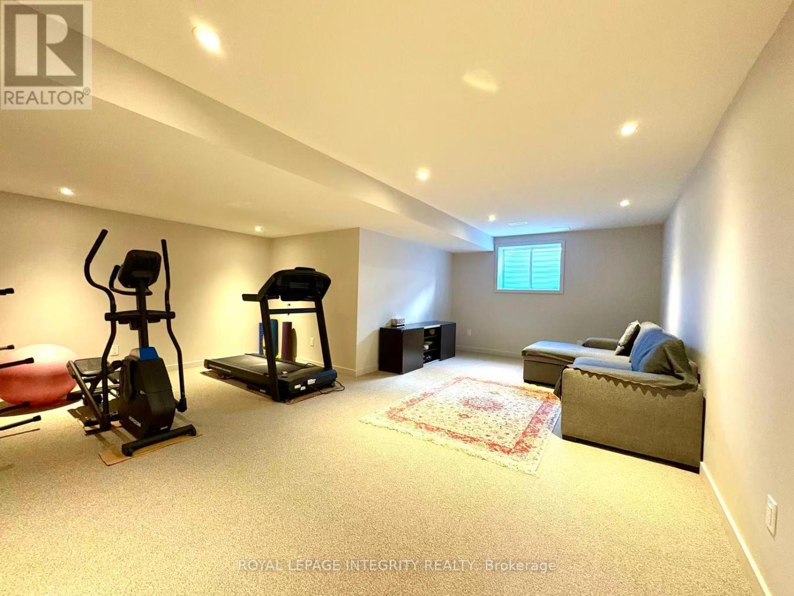 772 Solarium Avenue, Ottawa, ON - Indoor Photo Showing Gym Room