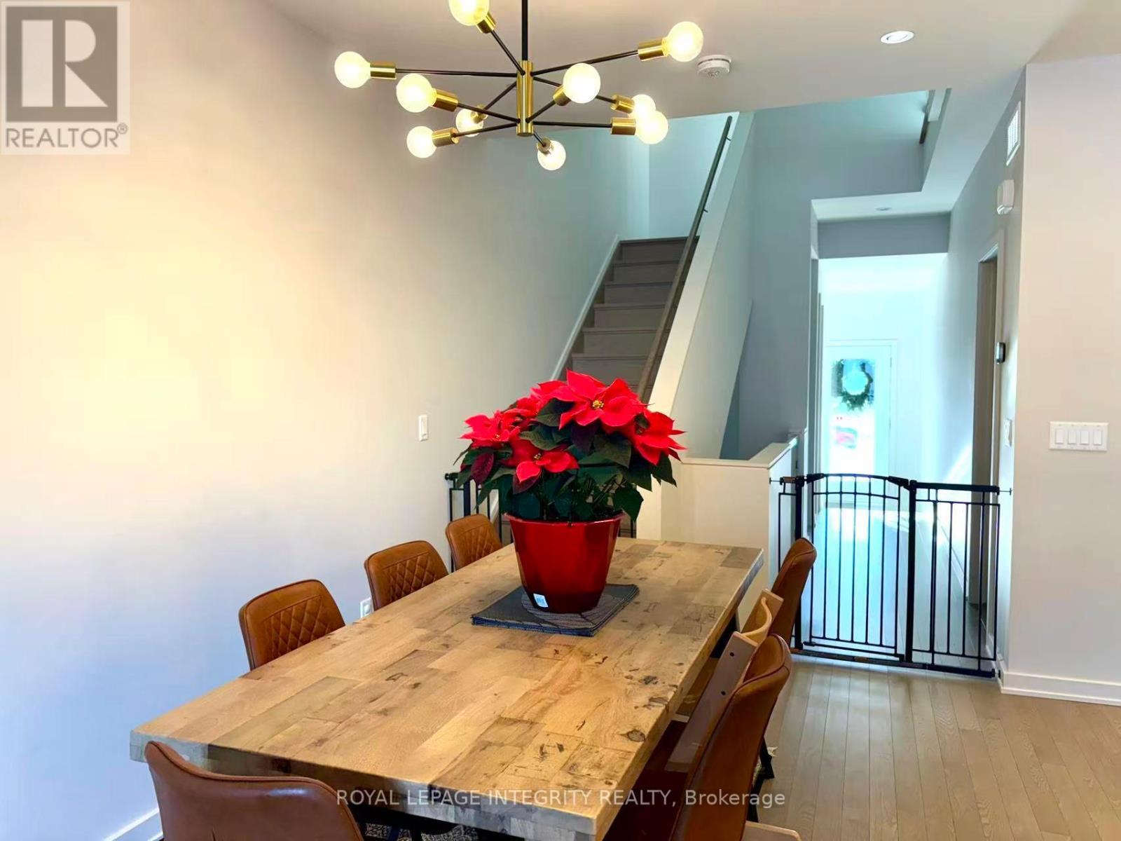 772 Solarium Avenue, Ottawa, ON - Indoor Photo Showing Dining Room