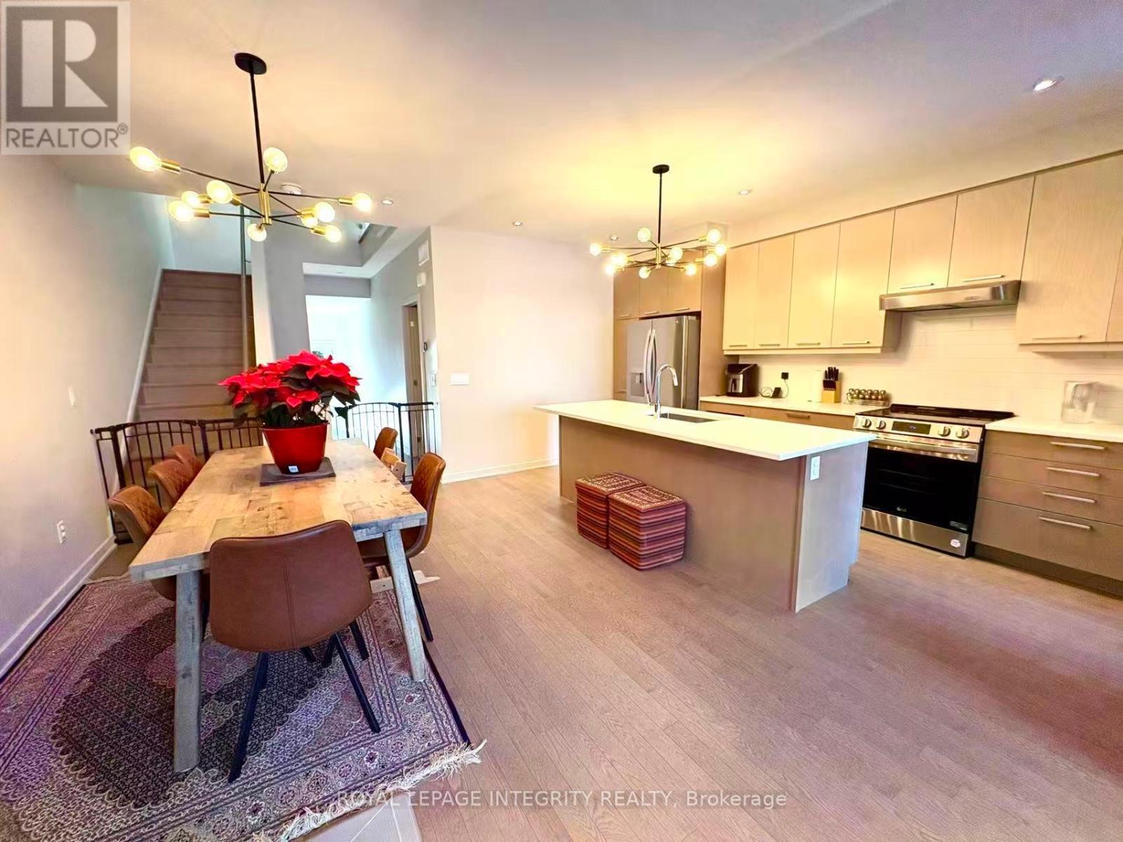 772 Solarium Avenue, Ottawa, ON - Indoor