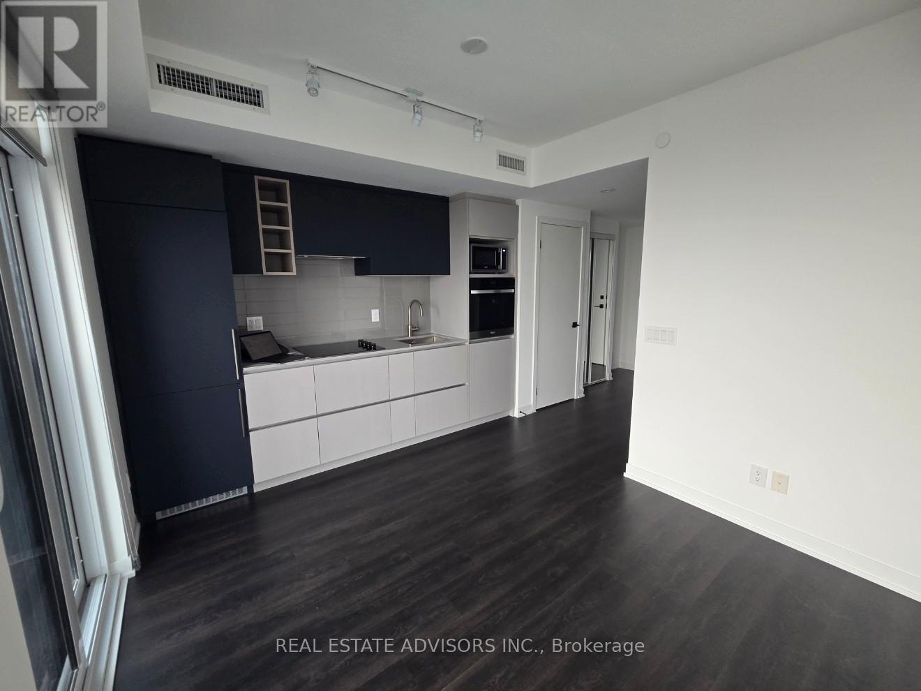 3012 - 319 Jarvis Street, Toronto, ON - Indoor Photo Showing Kitchen