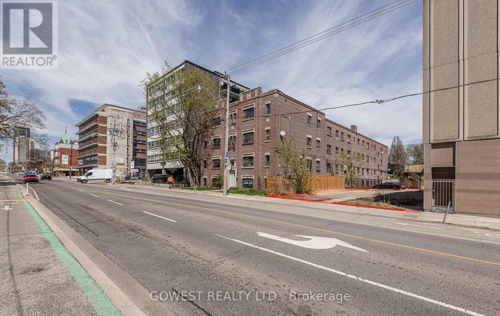 313 Sherbourne Street, Toronto, ON