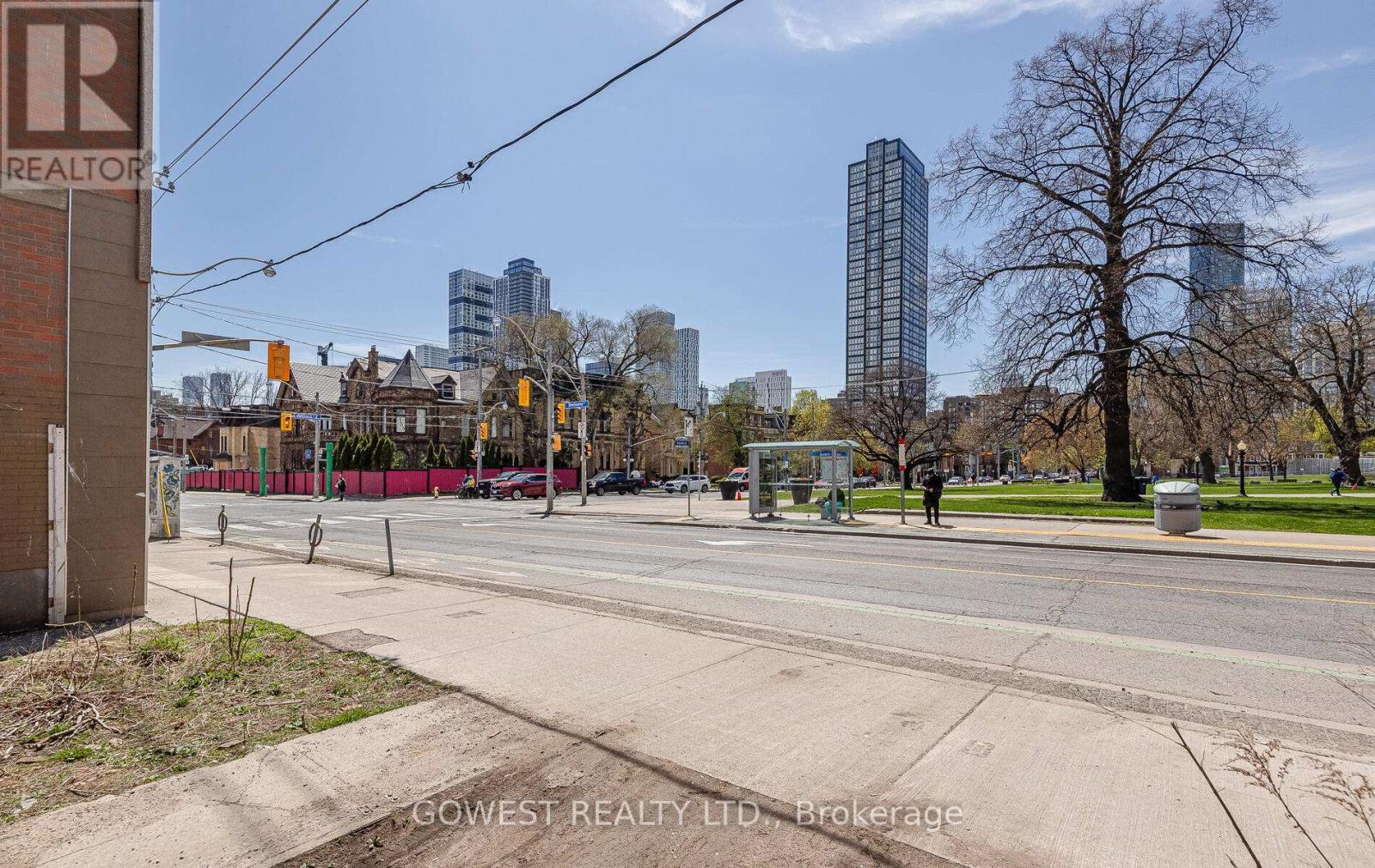 313 Sherbourne Street, Toronto, ON