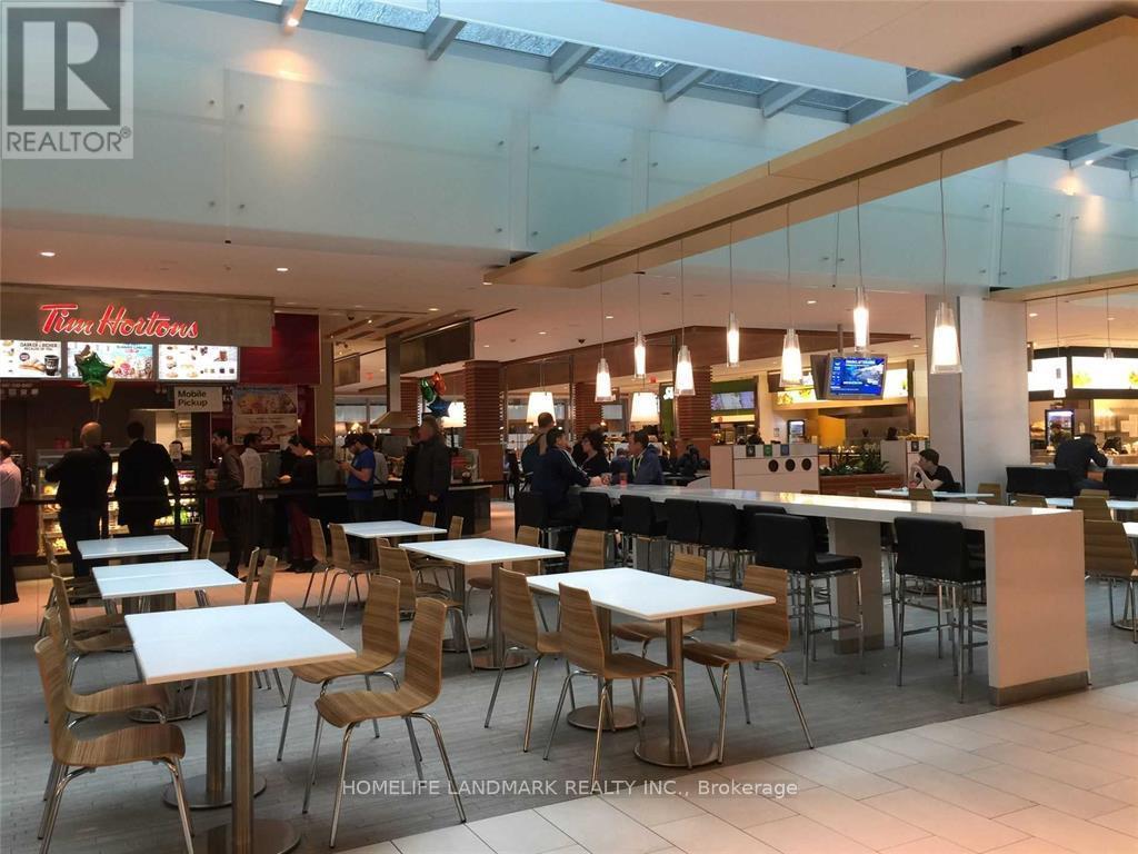 5009 - 100 Harbour Street, Toronto, ON - Indoor Photo Showing Dining Room