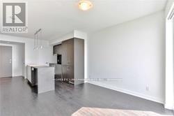 5009 - 100 Harbour Street, Toronto, ON - Indoor