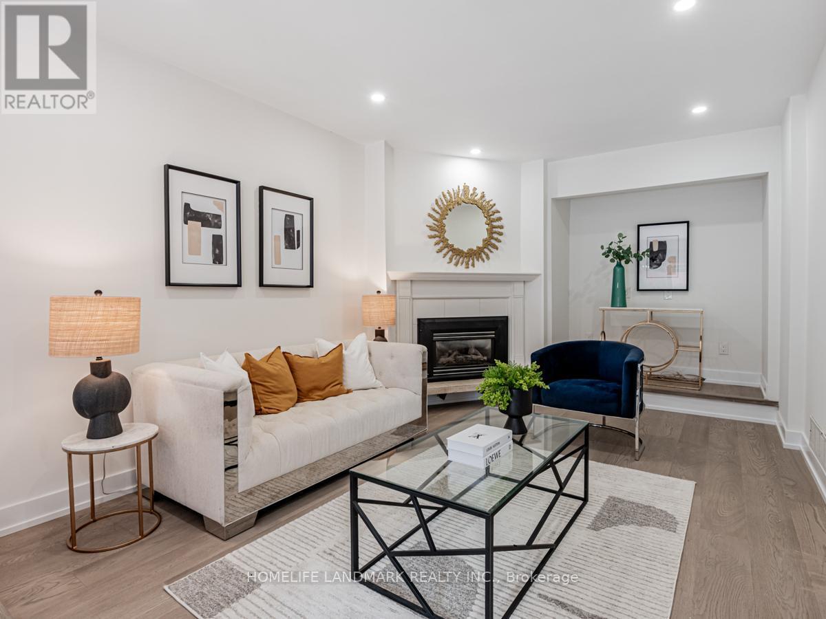 9 Eastman Crescent, Newmarket, ON - Indoor Photo Showing Living Room With Fireplace