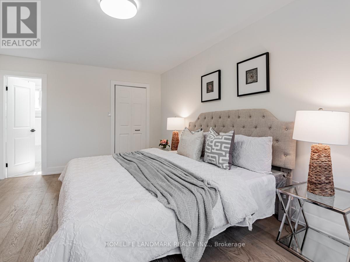 9 Eastman Crescent, Newmarket, ON - Indoor Photo Showing Bedroom