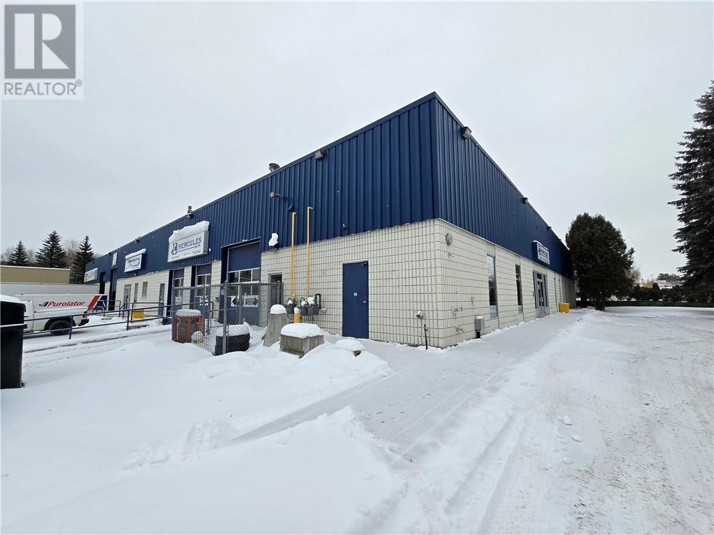 878 Falconbridge Unit# 1&2, Sudbury, ON