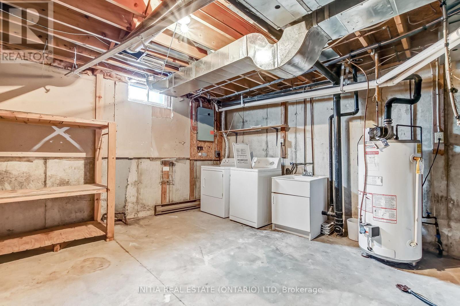 62 - 320 Westminster Avenue, London South (South H), ON - Indoor Photo Showing Laundry Room