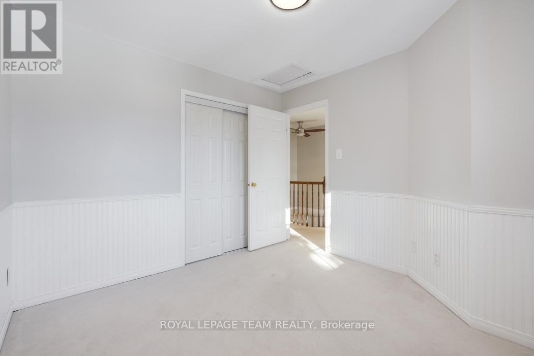 13 Grammercy Park, Ottawa, ON - Indoor Photo Showing Other Room