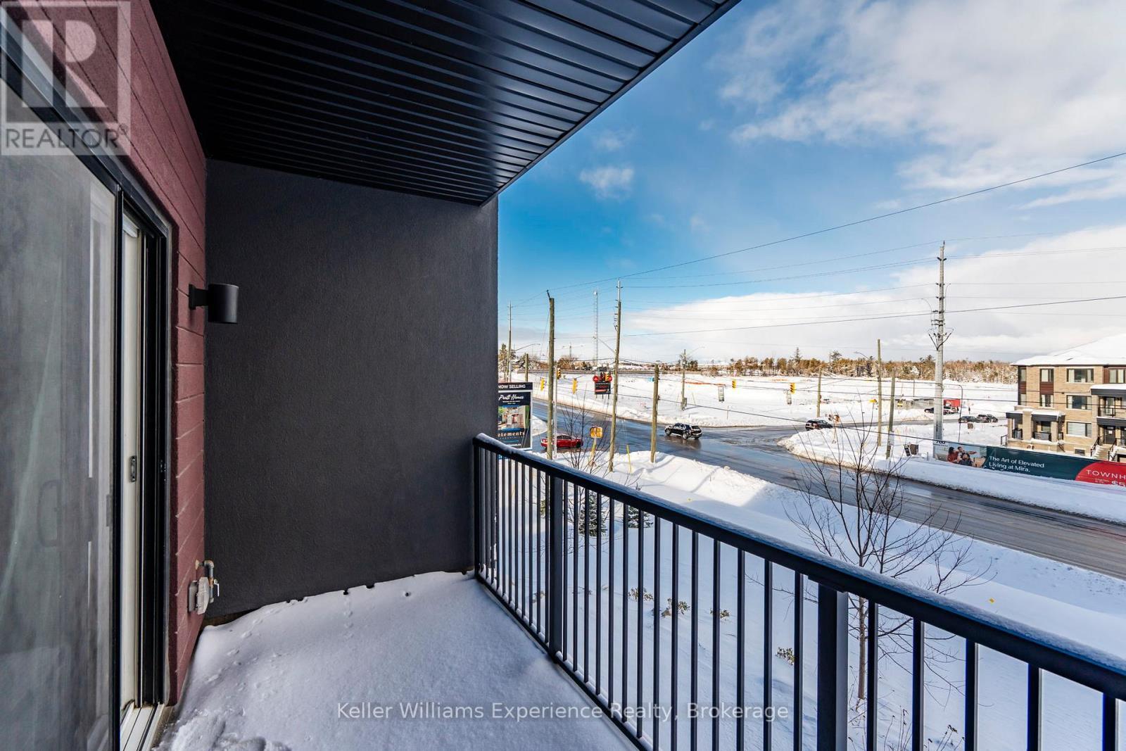 216 - 4 Spice Way, Barrie, ON - Outdoor With Balcony