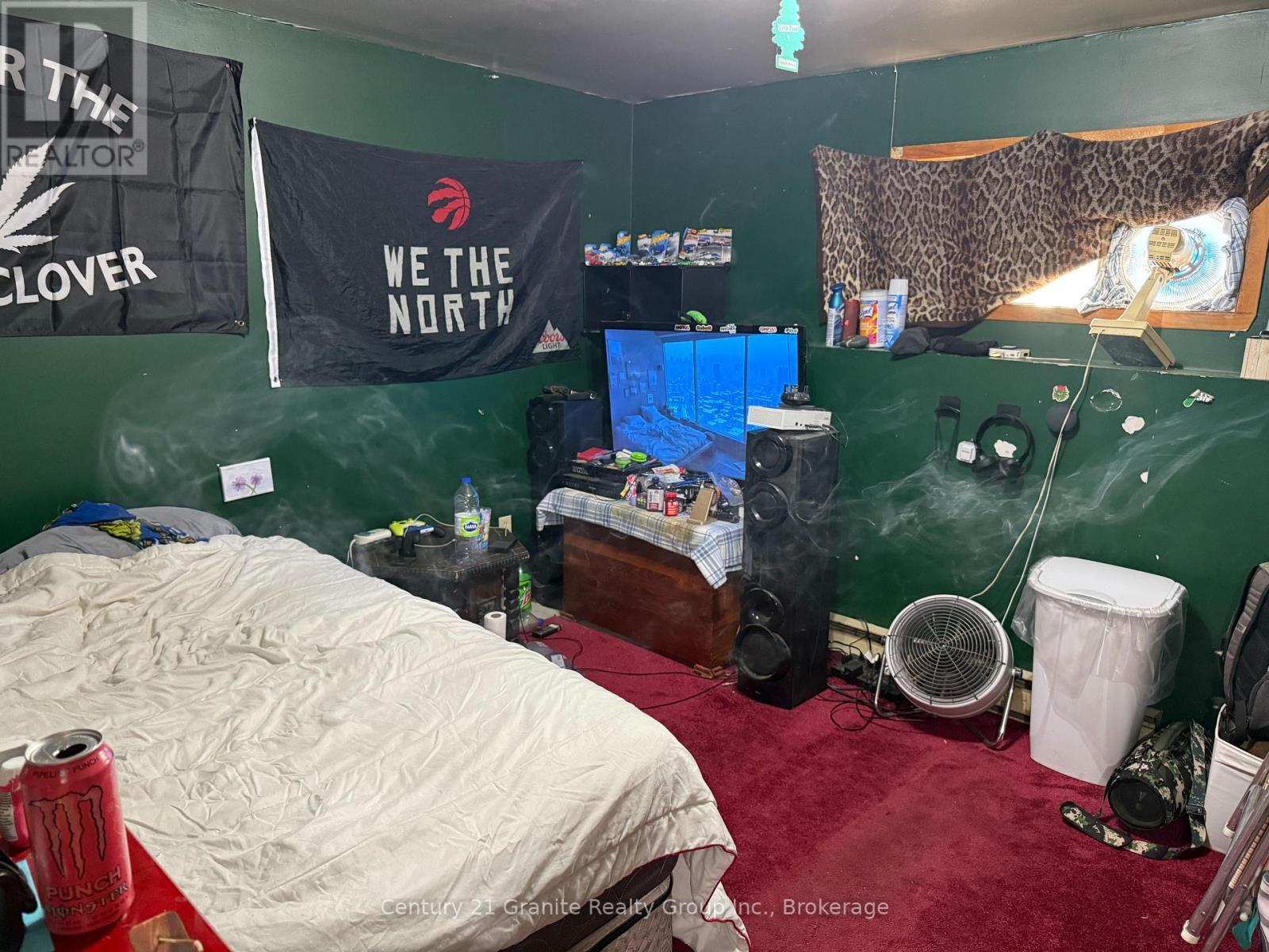 1028 Crabbe Lane, Dysart Et Al (Guilford), ON - Indoor Photo Showing Bedroom