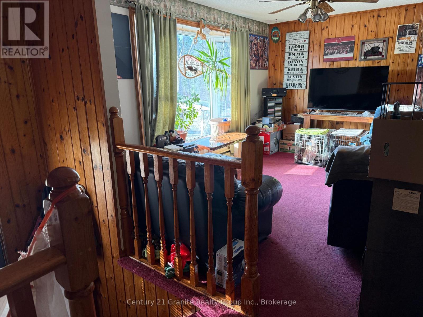 1028 Crabbe Lane, Dysart Et Al (Guilford), ON - Indoor