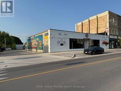 Gorgeous Mural On Side of Building -