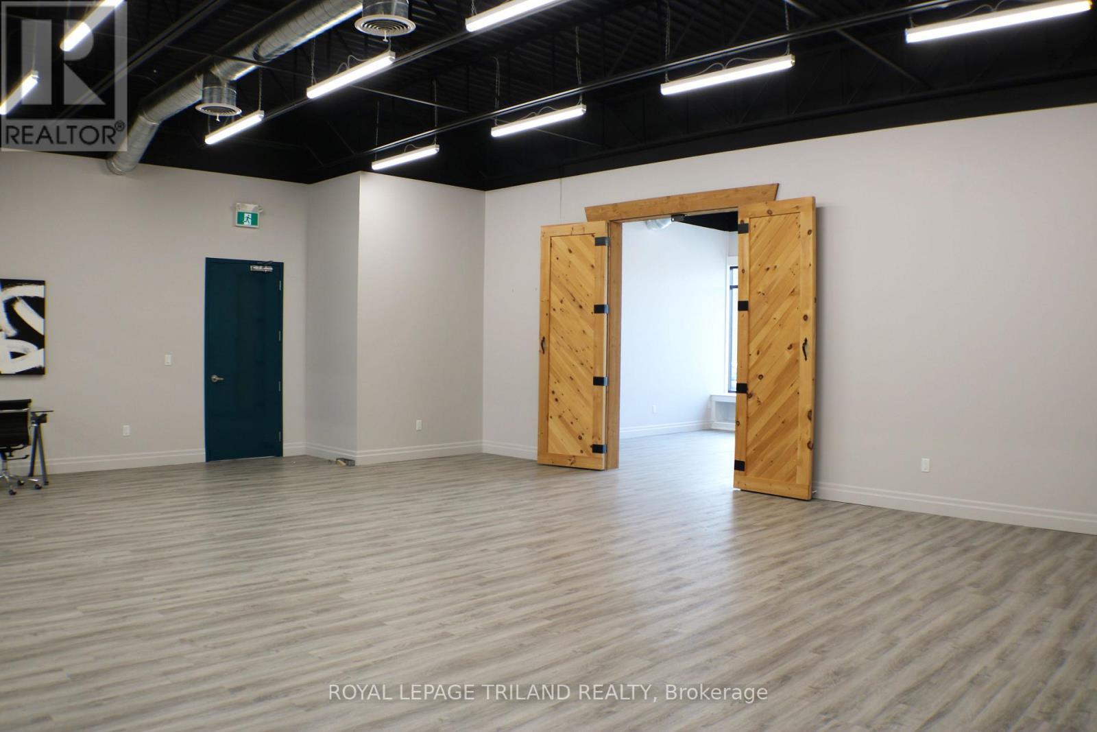 Unit 103 - 103 - 613 Talbot Street, St. Thomas, ON