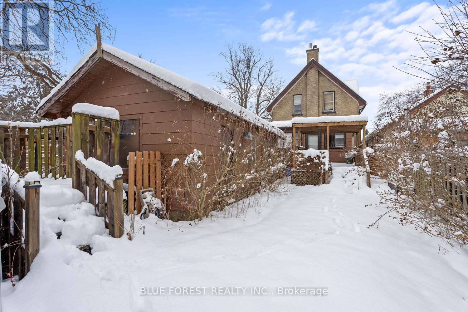 392 Spruce Street, London East (East H), ON - Outdoor With Deck Patio Veranda