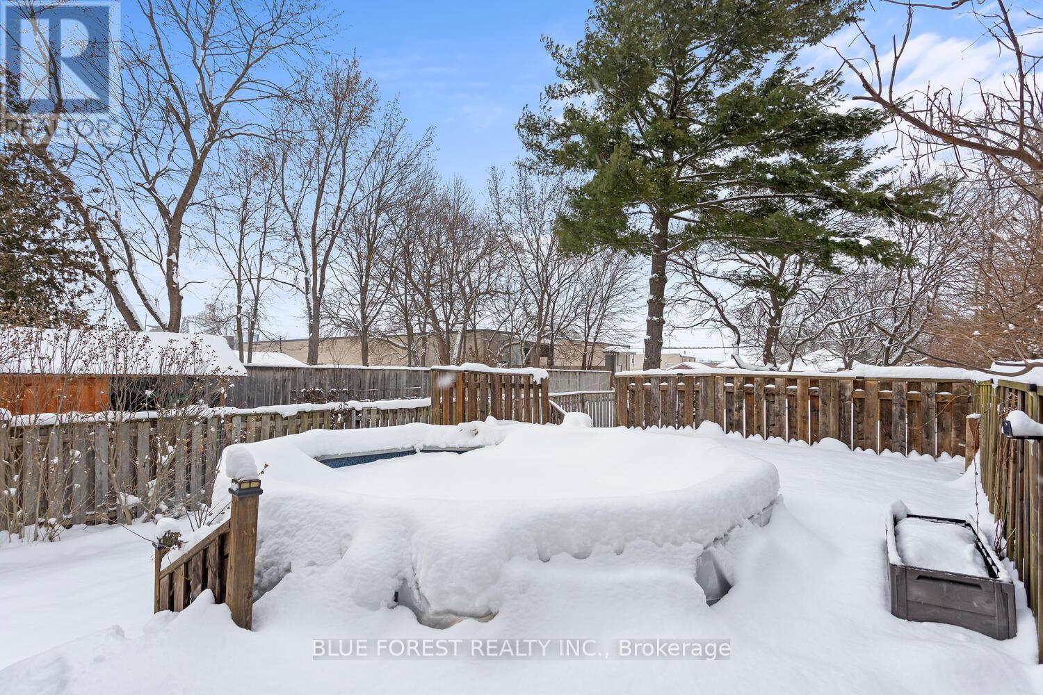 392 Spruce Street, London East (East H), ON - Outdoor