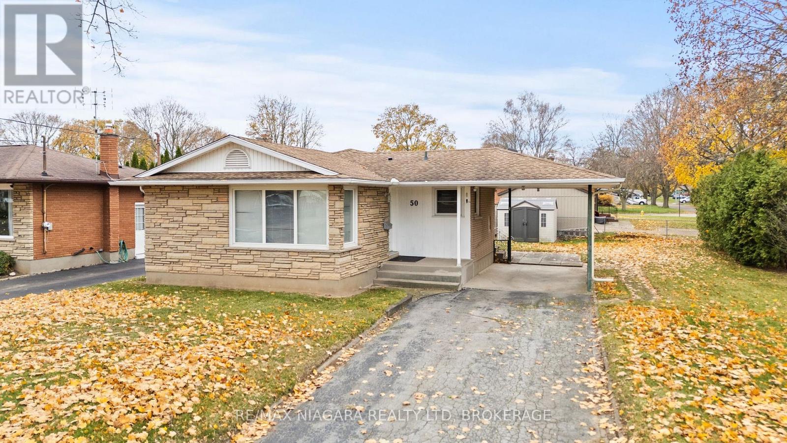 50 Royal Manor Drive, St. Catharines (Carlton/Bunting), ON - Outdoor