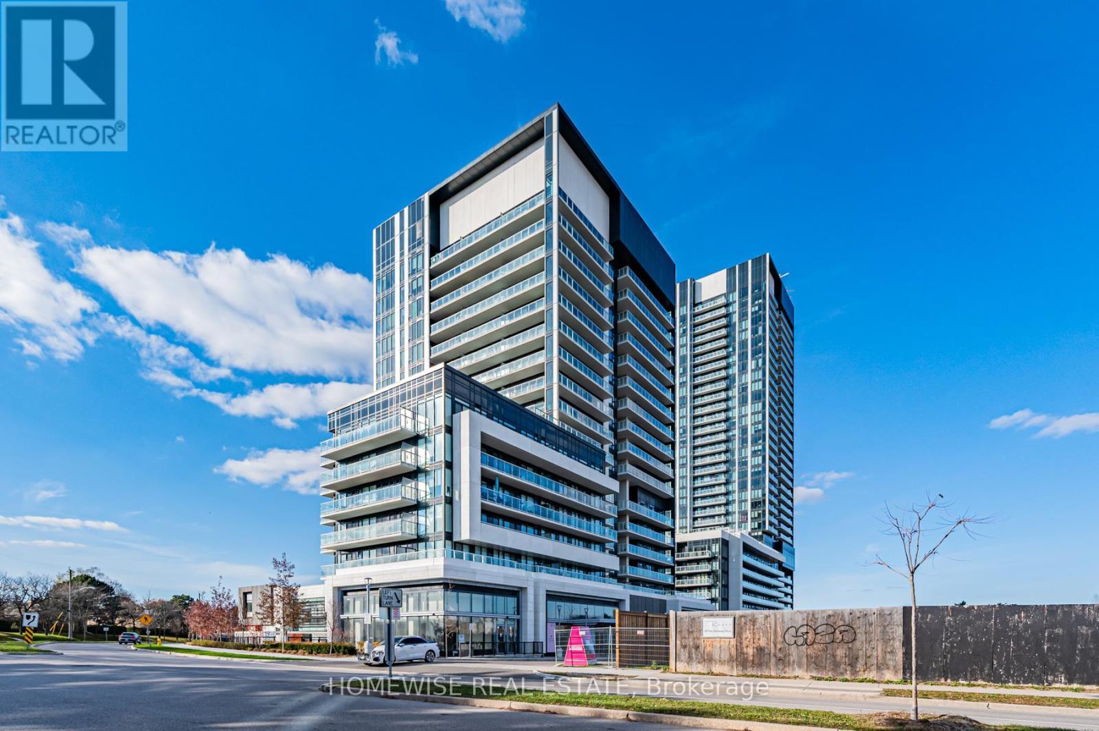 428 - 20 O'Neill Road, Toronto, ON - Outdoor
