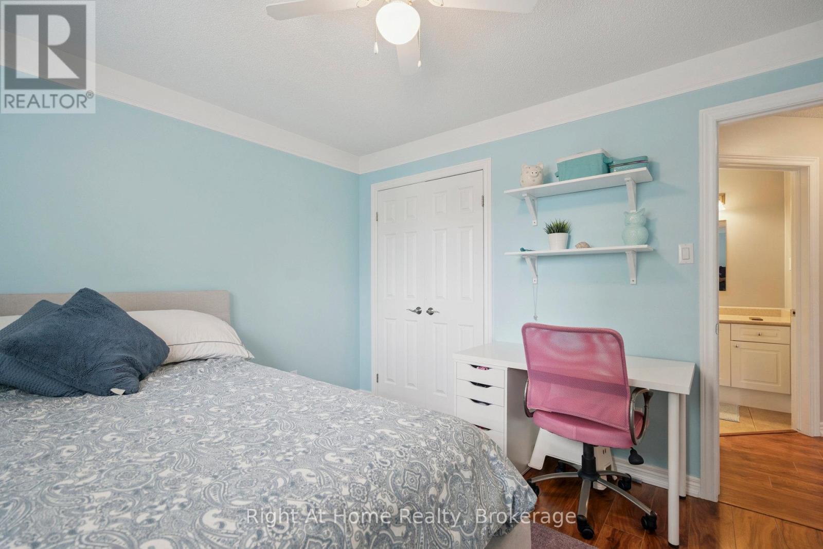 20 Scottswood Lane, Haldimand, ON - Indoor Photo Showing Bedroom