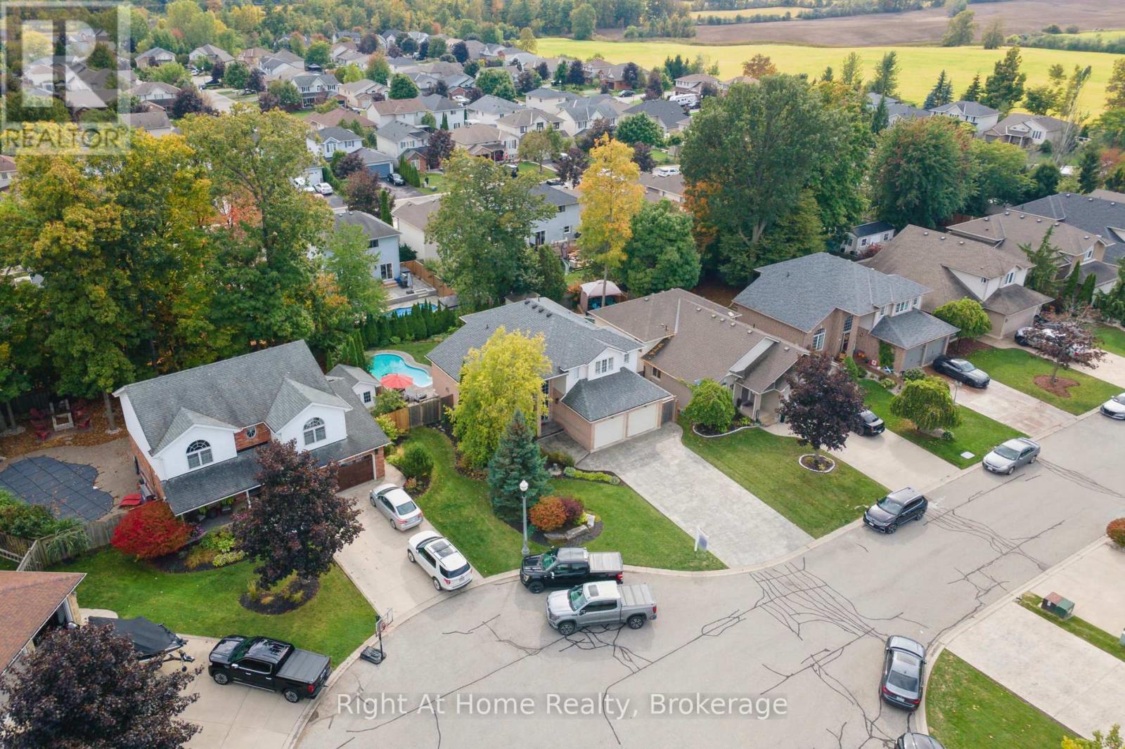 20 Scottswood Lane, Haldimand, ON - Outdoor With View