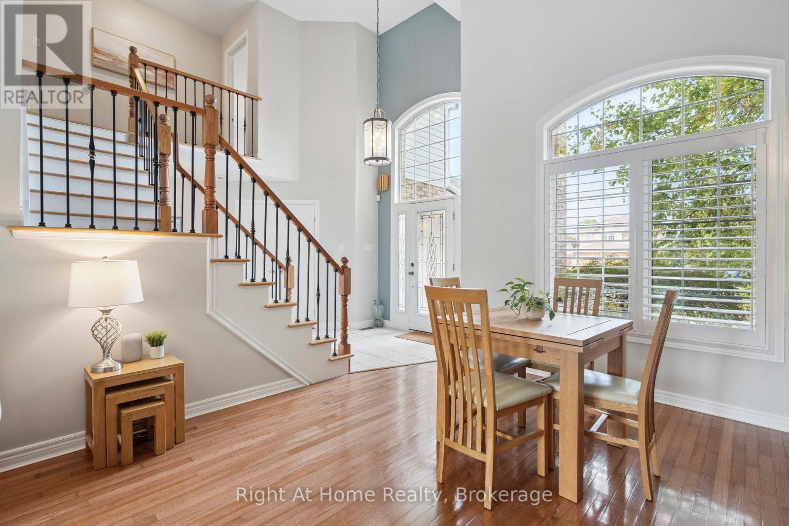 20 Scottswood Lane, Haldimand, ON - Indoor Photo Showing Dining Room