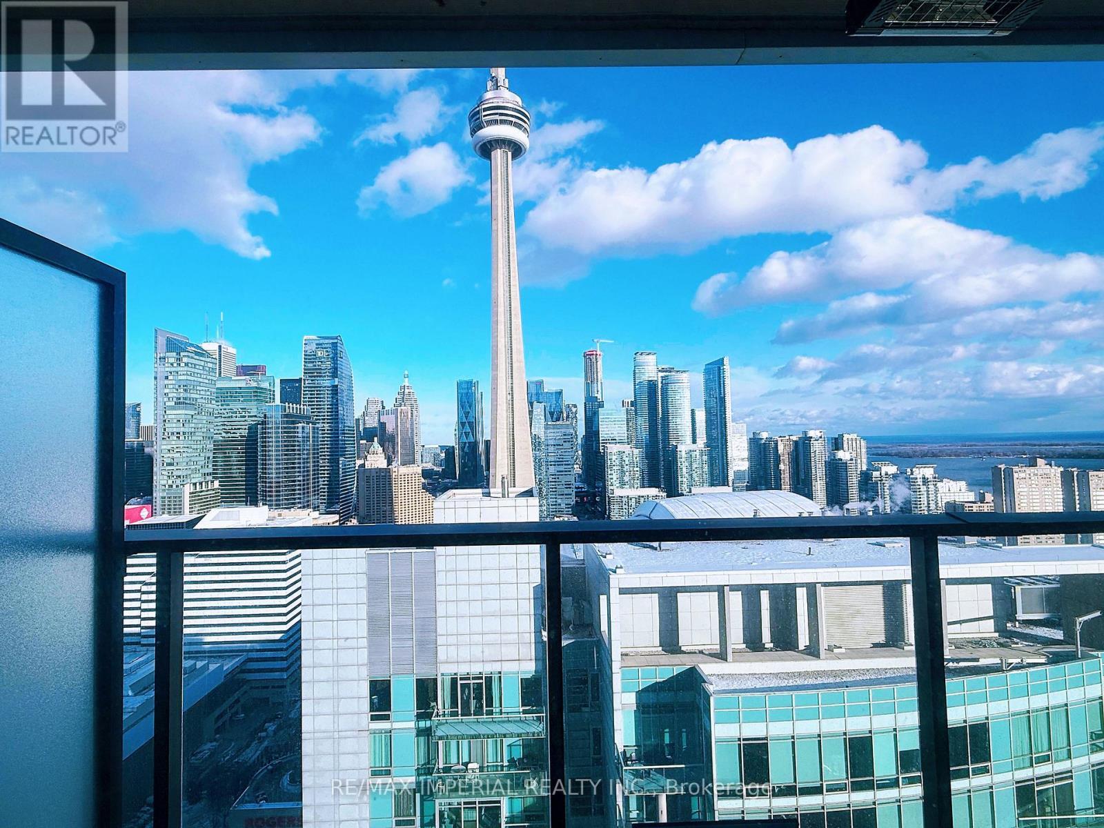 4005 - 1 Concord Cityplace Way, Toronto, ON - Outdoor With Body Of Water With Balcony