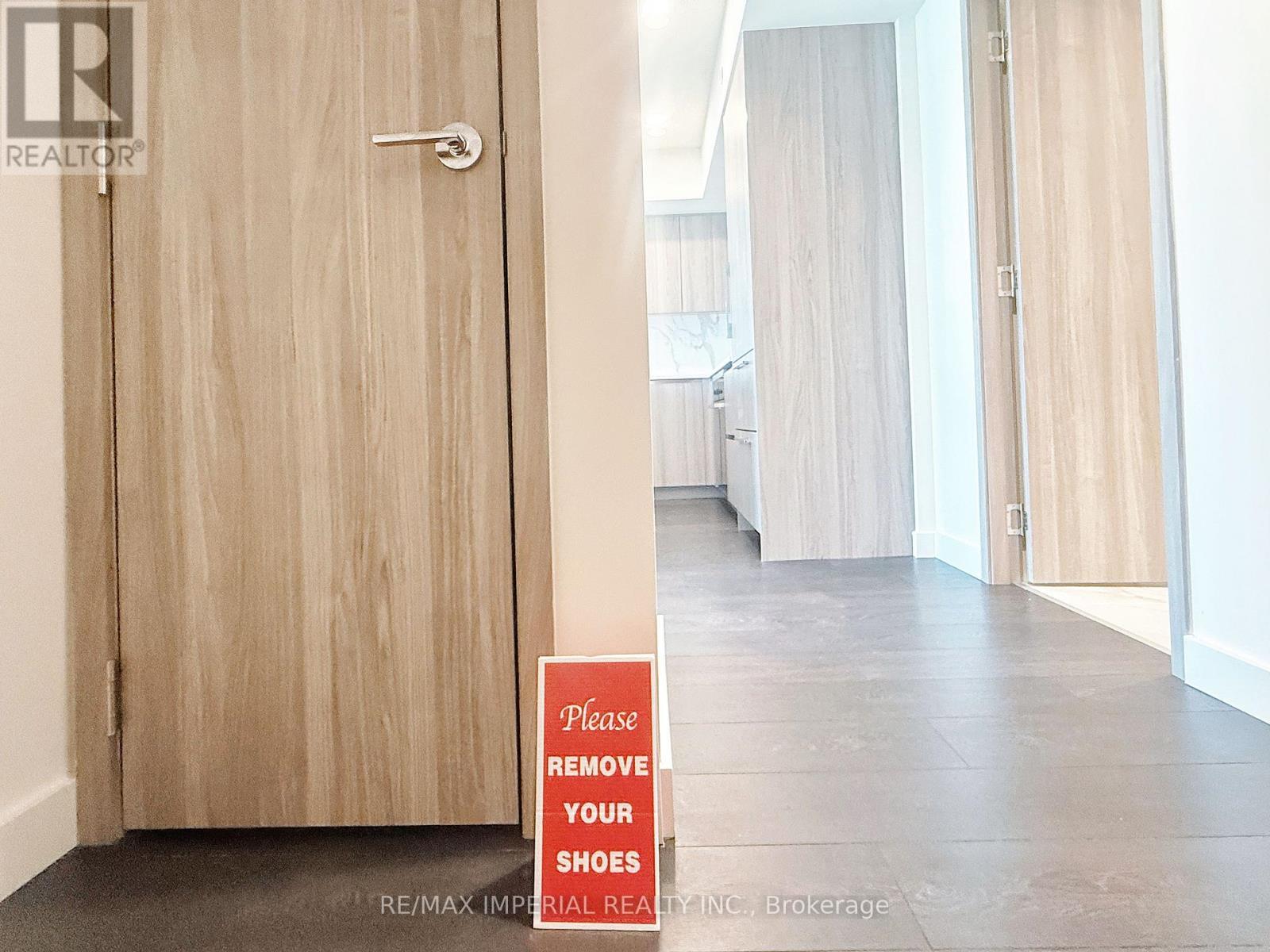 4005 - 1 Concord Cityplace Way, Toronto, ON - Indoor Photo Showing Other Room