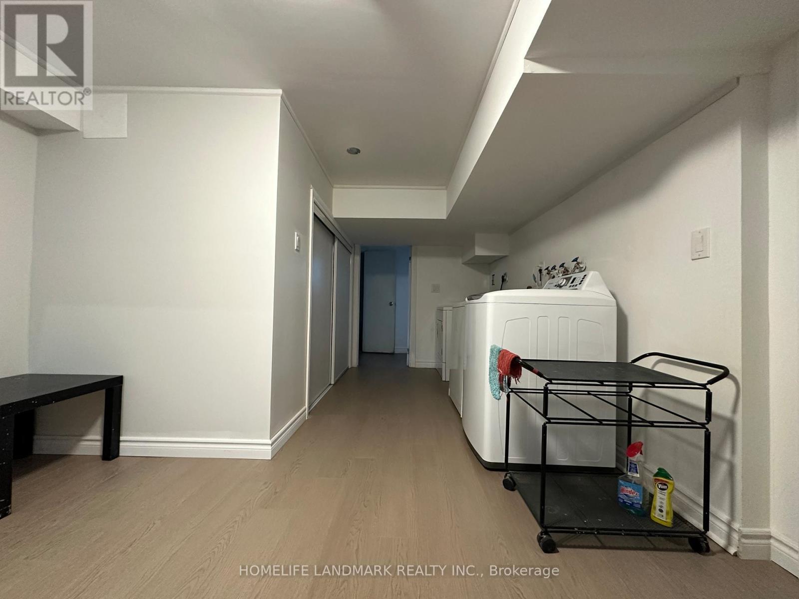 Bsmt - 46 Verwood Avenue, Toronto, ON - Indoor Photo Showing Laundry Room