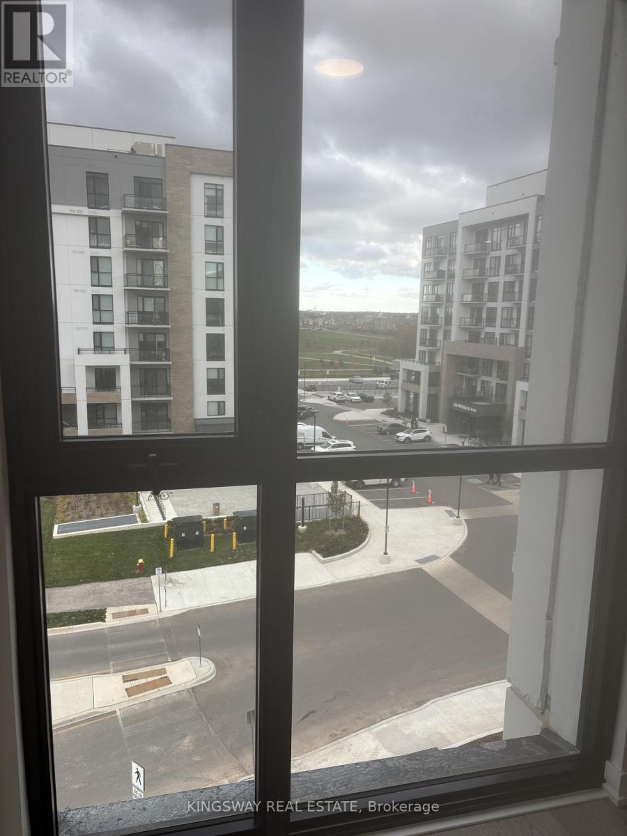 502 - 720 Whitlock Avenue, Milton, ON - Indoor Photo Showing Other Room