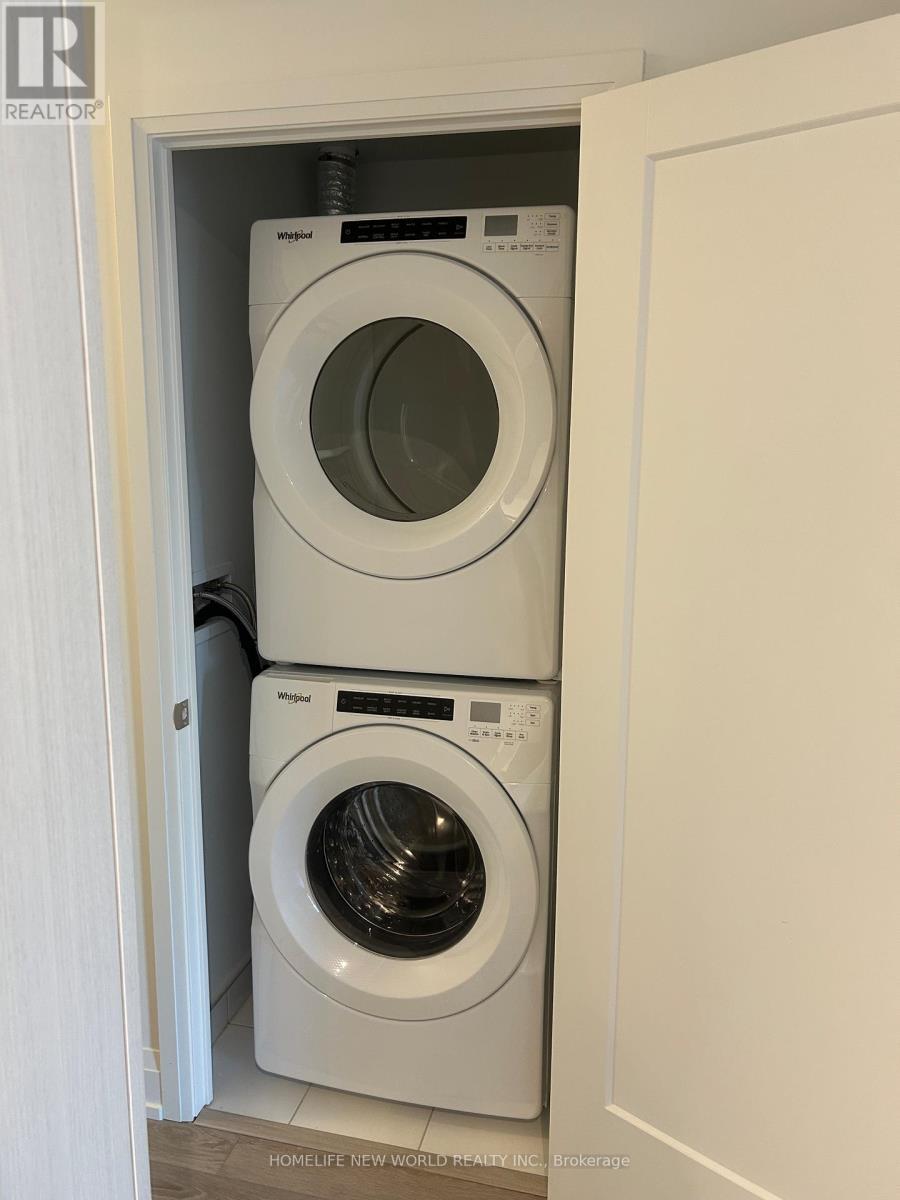 1411 - 20 Soudan Avenue, Toronto, ON - Indoor Photo Showing Laundry Room