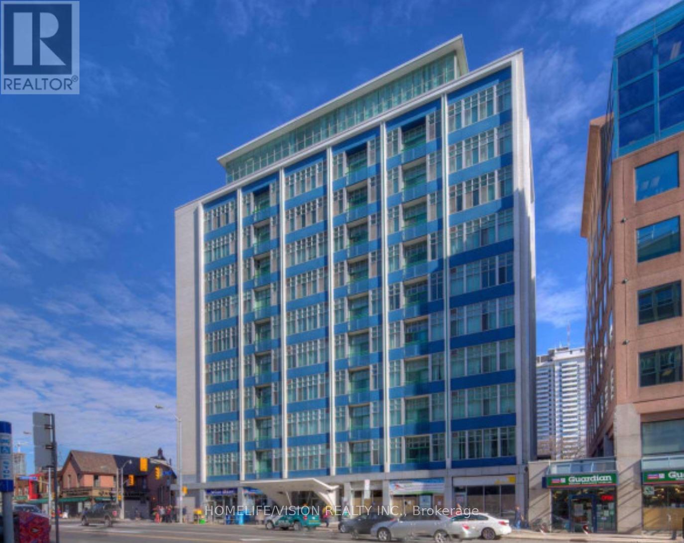 306 - 1901 Yonge Street, Toronto, ON - Outdoor