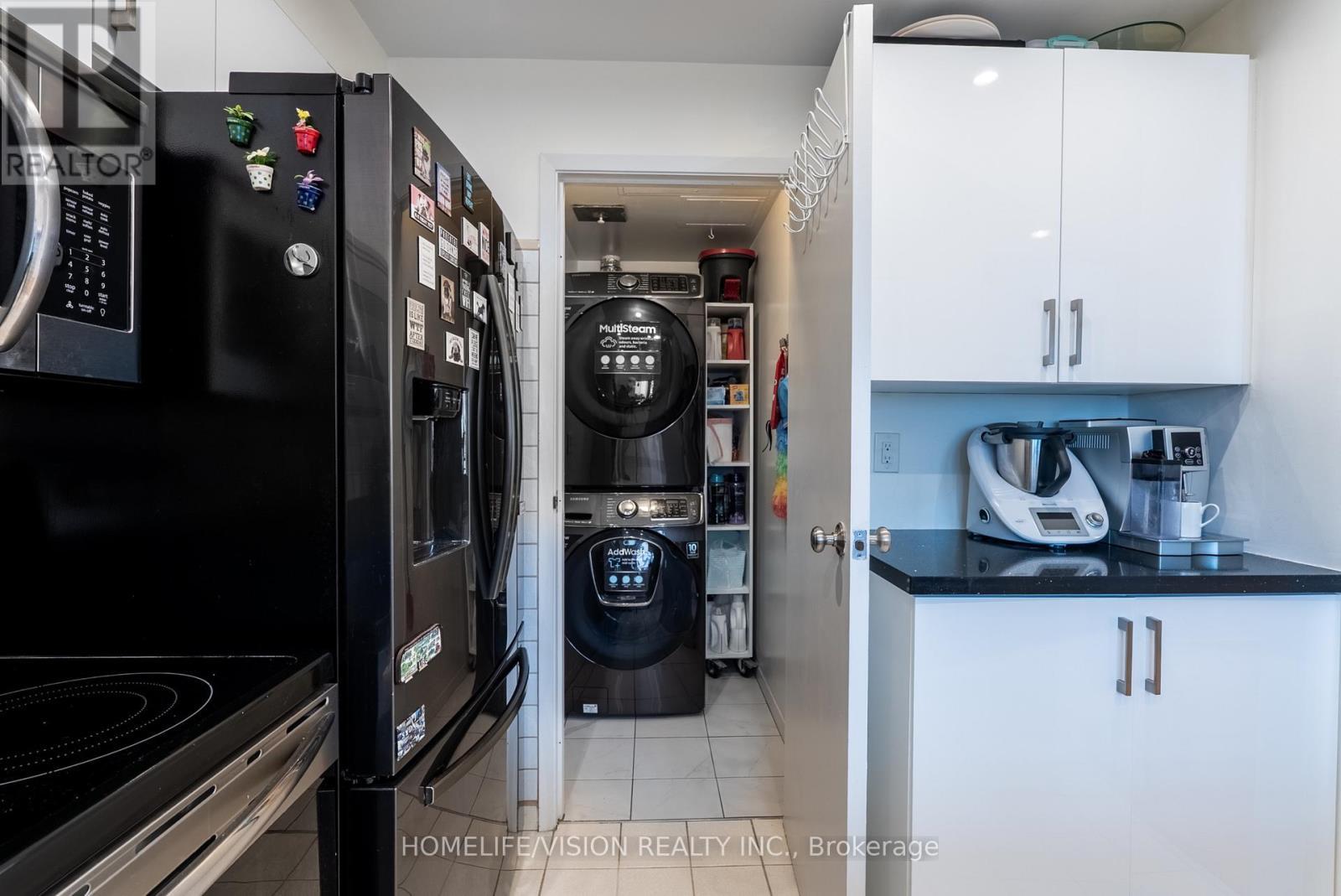 306 - 1901 Yonge Street, Toronto, ON - Indoor Photo Showing Other Room