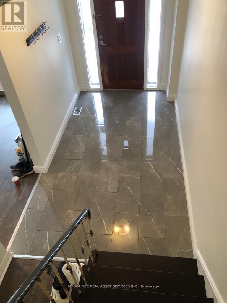 Upper - 81 Virginia Avenue, Toronto, ON - Indoor Photo Showing Other Room