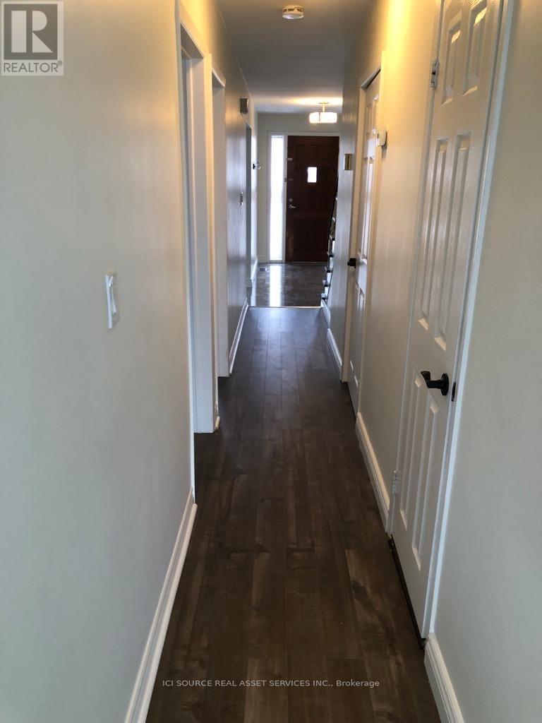 Upper - 81 Virginia Avenue, Toronto, ON - Indoor Photo Showing Other Room