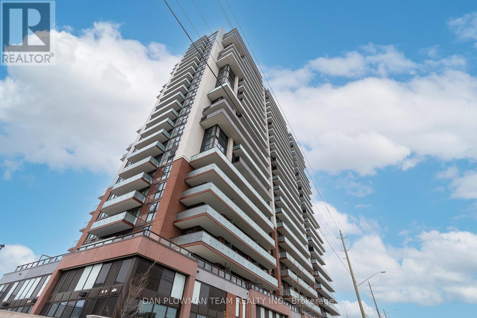 1121 - 2550 Simcoe Street N, Oshawa, ON - Outdoor With Balcony