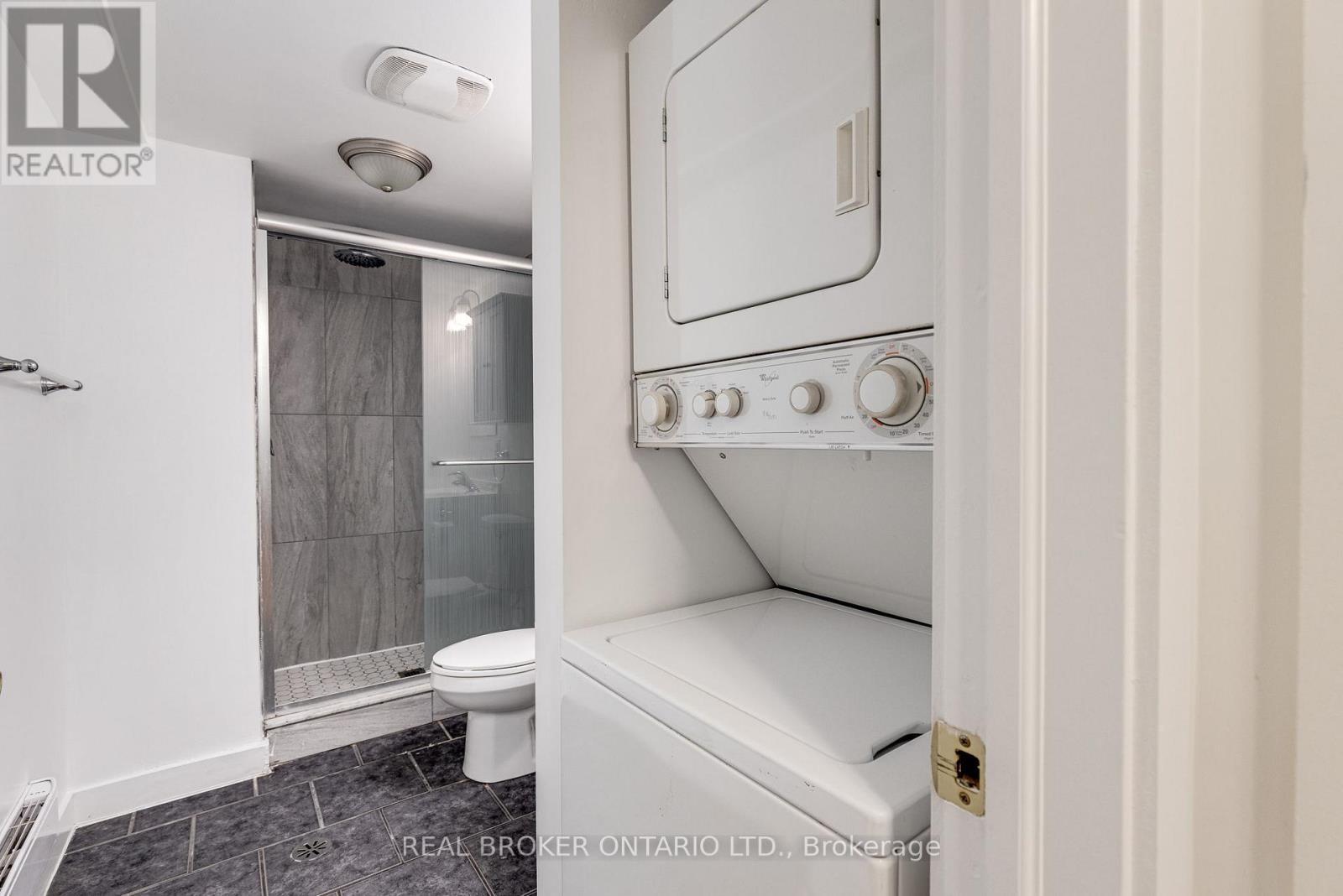 Lower - 371 Jones Avenue, Toronto, ON - Indoor Photo Showing Laundry Room