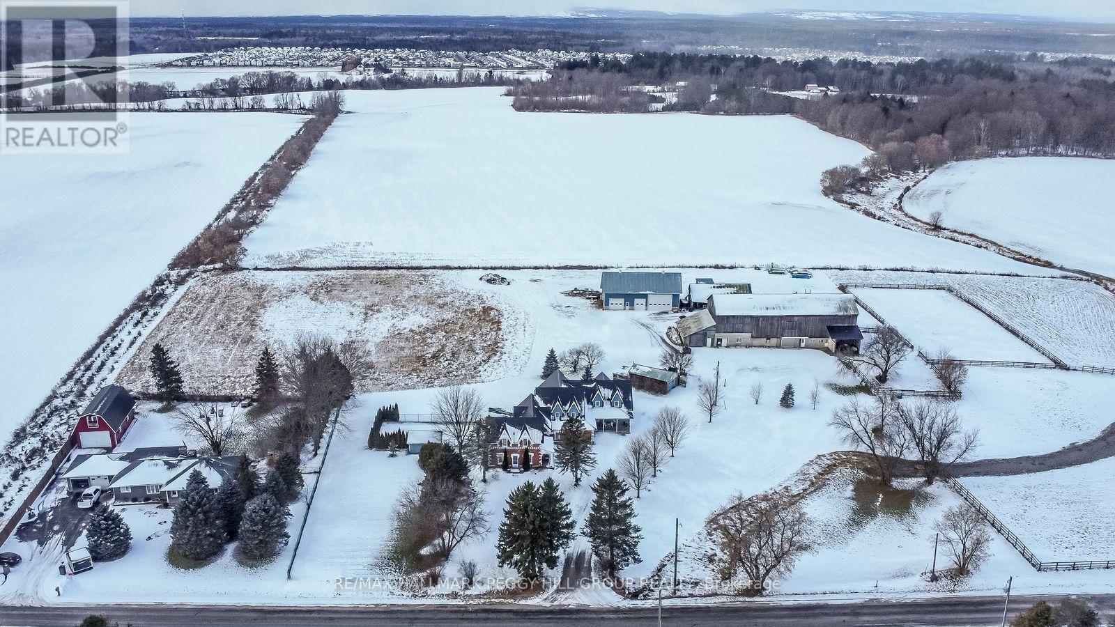 8464 6Th Line, Essa, ON - Outdoor With View