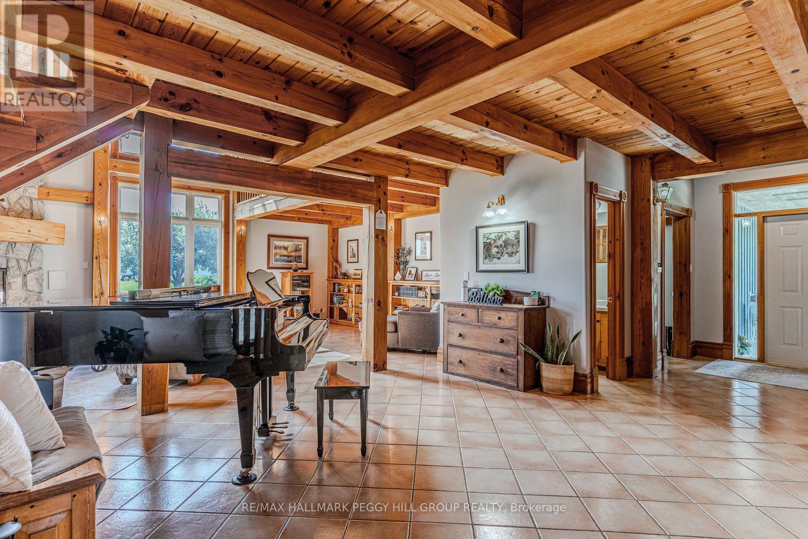 8464 6Th Line, Essa, ON - Indoor