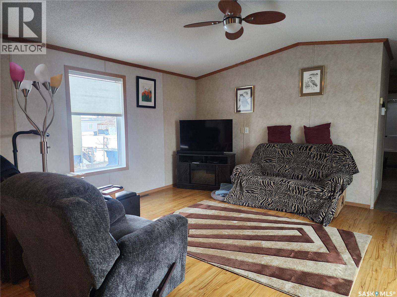 8 555 Dielschneider Road, Melville, SK