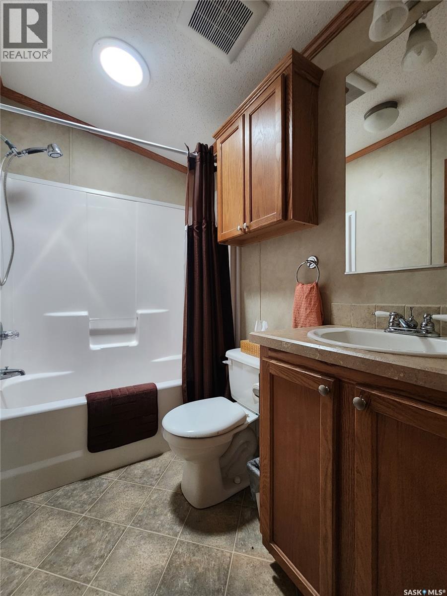 8 555 Dielschneider Road, Melville, SK