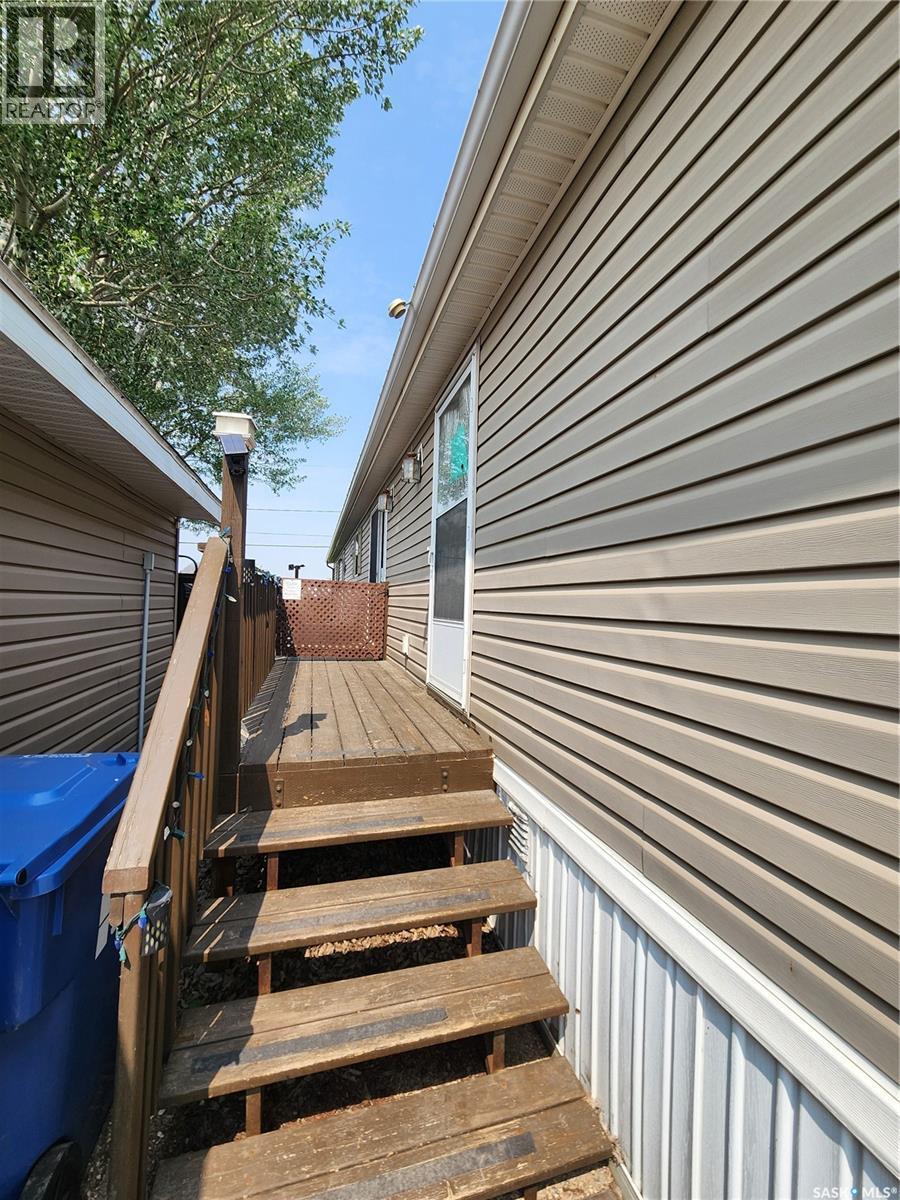 8 555 Dielschneider Road, Melville, SK