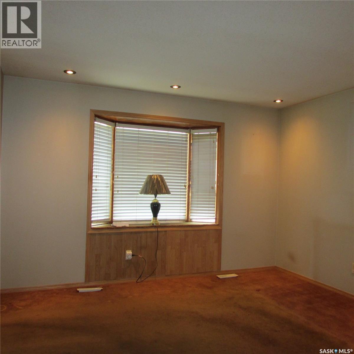 123 Bentley Drive, Regina, SK - Indoor Photo Showing Other Room
