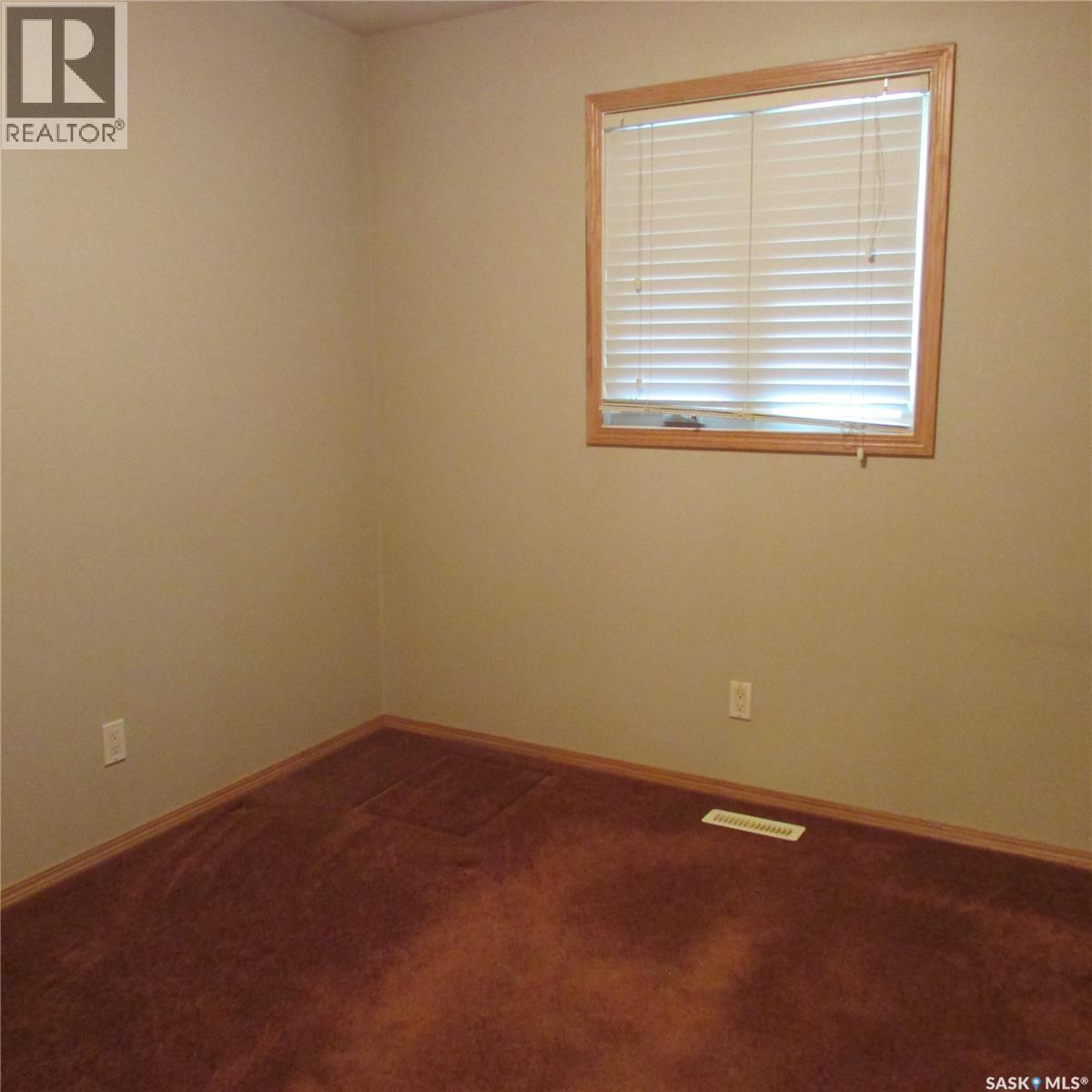 123 Bentley Drive, Regina, SK - Indoor Photo Showing Other Room