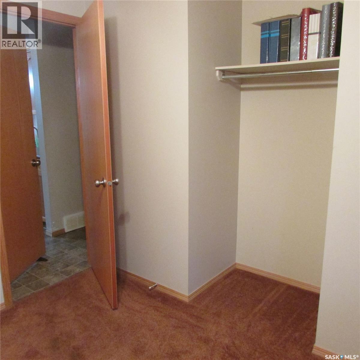 123 Bentley Drive, Regina, SK - Indoor Photo Showing Other Room