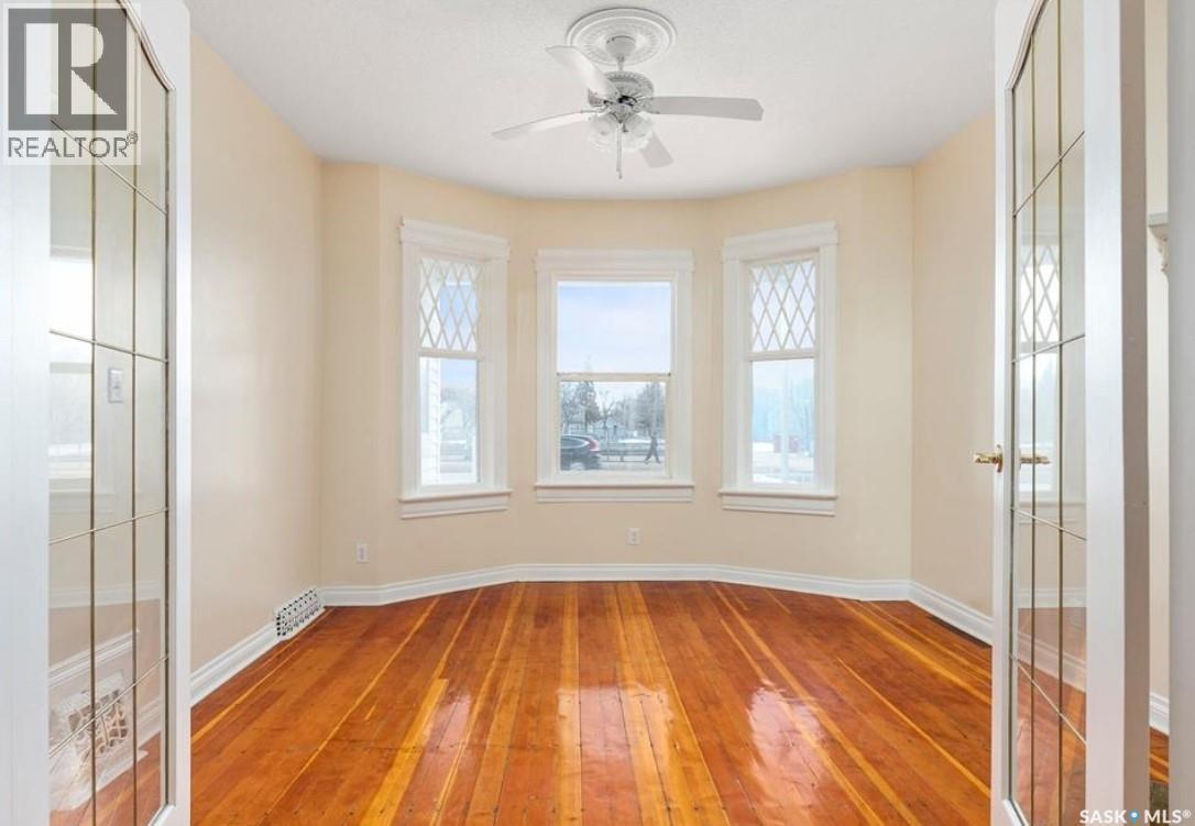217 H Avenue S, Saskatoon, SK - Indoor Photo Showing Other Room